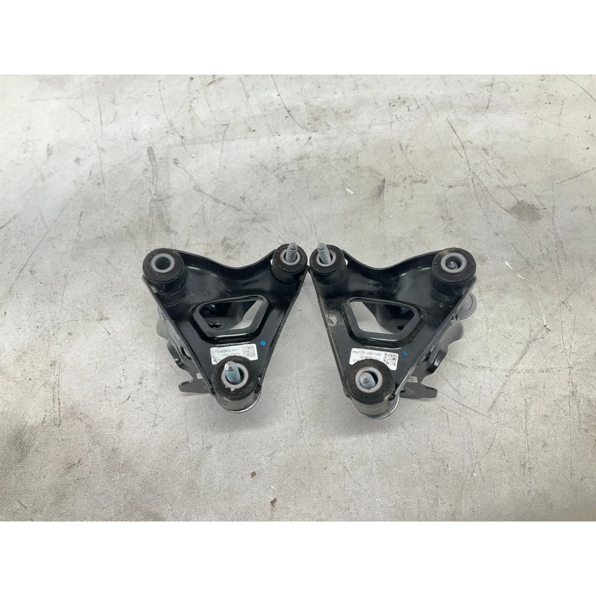 Tesla Model 3 Model 3/Y car engine bracket